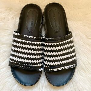 New! Sigerson Morrison Aoven Woven Leather Sandlas Slides in Black White